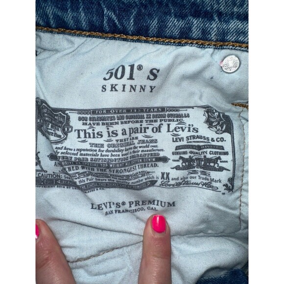 Levi’s 501 Skinny Jeans W28 L26 Button Fly Distressed Knee Vintage Blue Denim - Picture 8 of 16